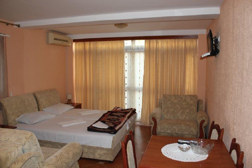 Guest House Zlatibor Budva Cameră foto